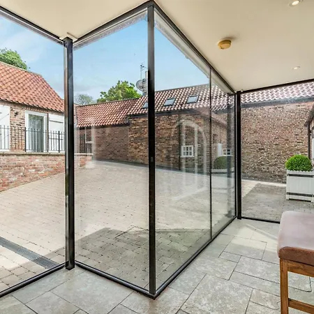 Richmond House * Felixkirk